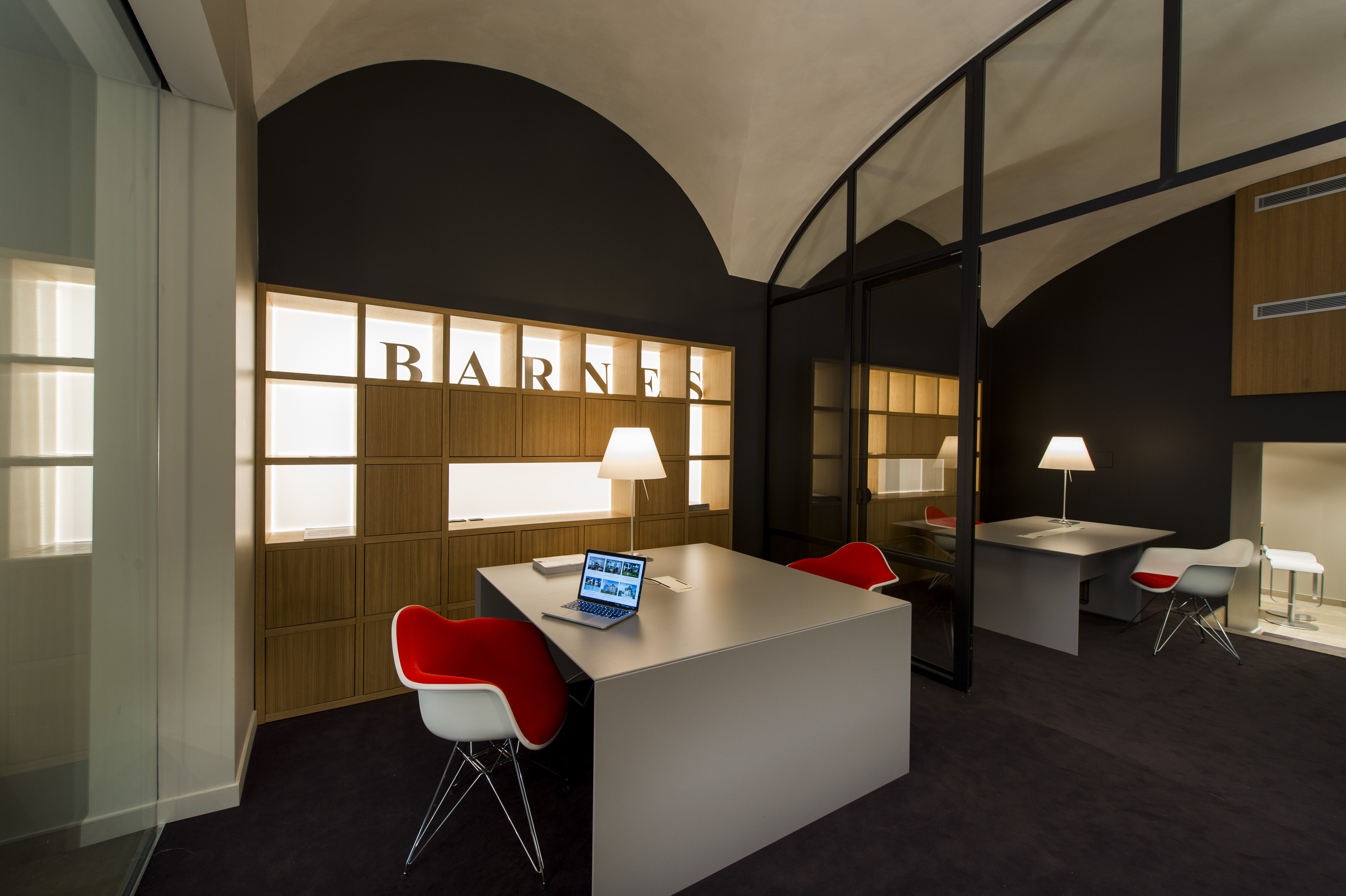 BARNES Lyon - Écully