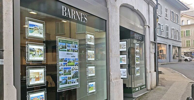 BARNES Coppet
