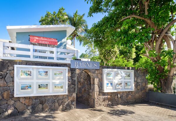 BARNES Mauritius