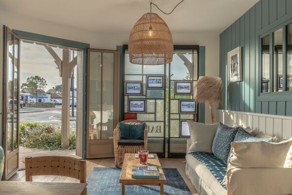BARNES Cap Ferret