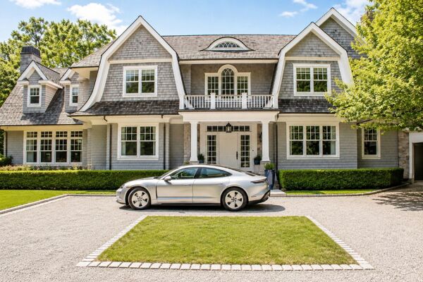 BARNES Hamptons