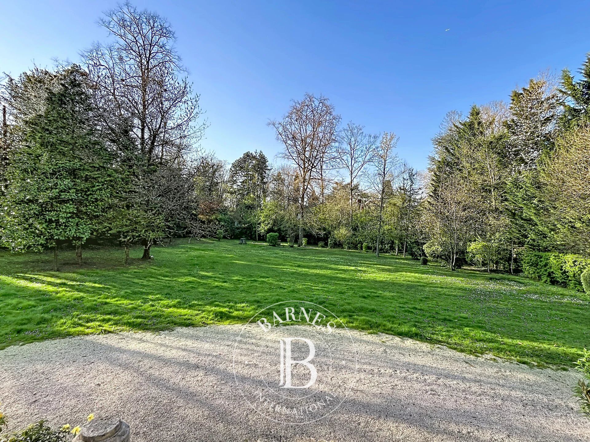 Le service location de la Maison BARNES vous propose ce bien : - picture 2