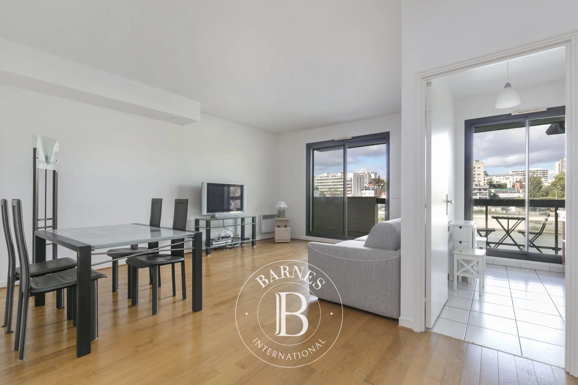 Le service location de la Maison BARNES vous présente ce bien : - picture 2