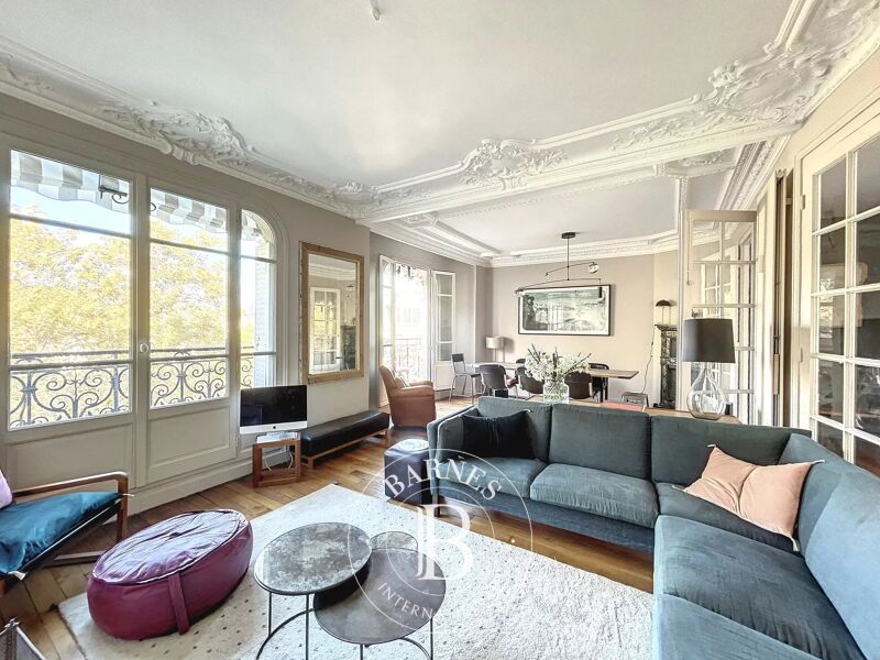 Rented, Apartment Paris 18ème - picture 1