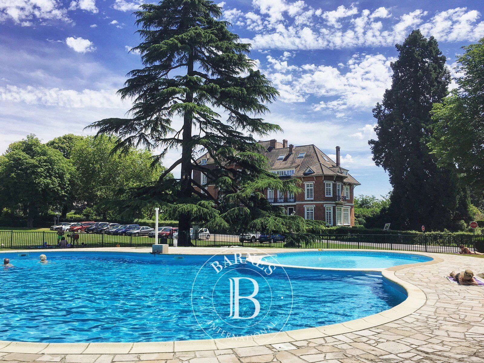 Duplex Jouy-en-Josas - picture 3