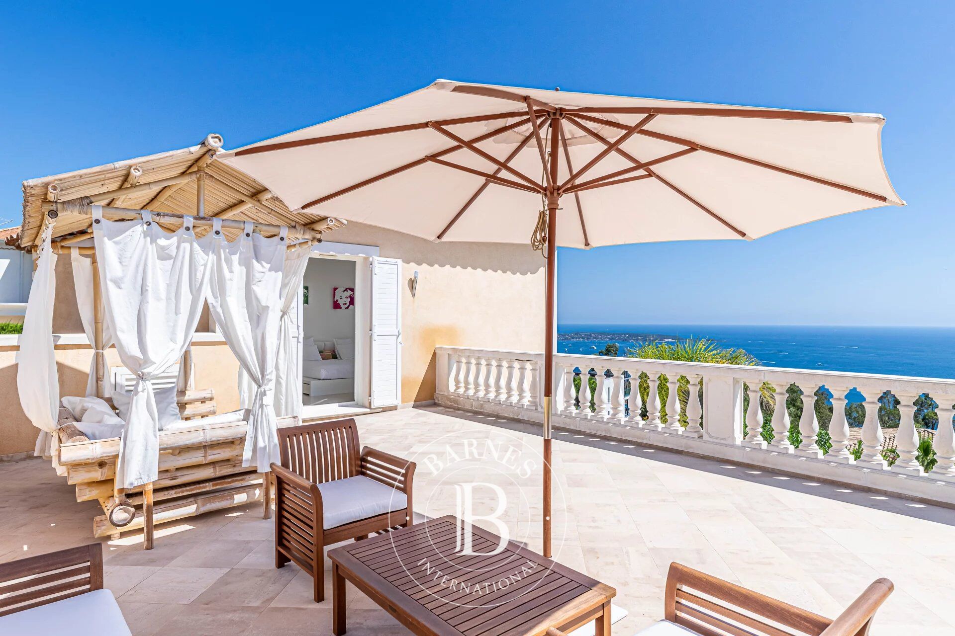 HEIGHTS OF CANNES - SEA VIEW VILLA - 7 BEDROOMS - picture 3