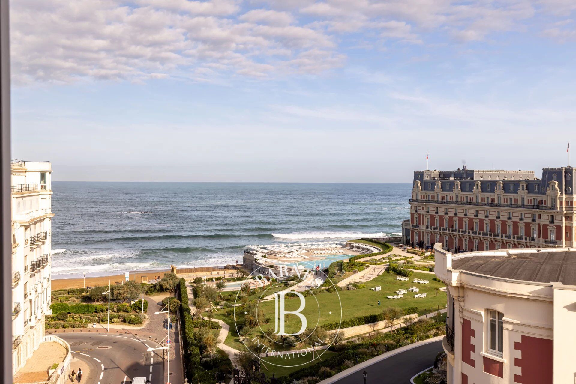 BIARRITZ, MAGNÍFICO APARTAMENTO CON VISTAS AL MAR DE 136 M², ÚLTIMO PISO - picture 1
