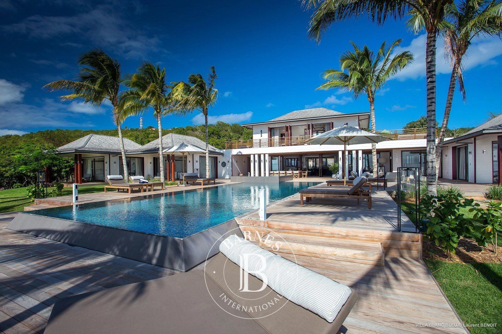 Luxury 6 bedroom Villa in Governor. - picture 3