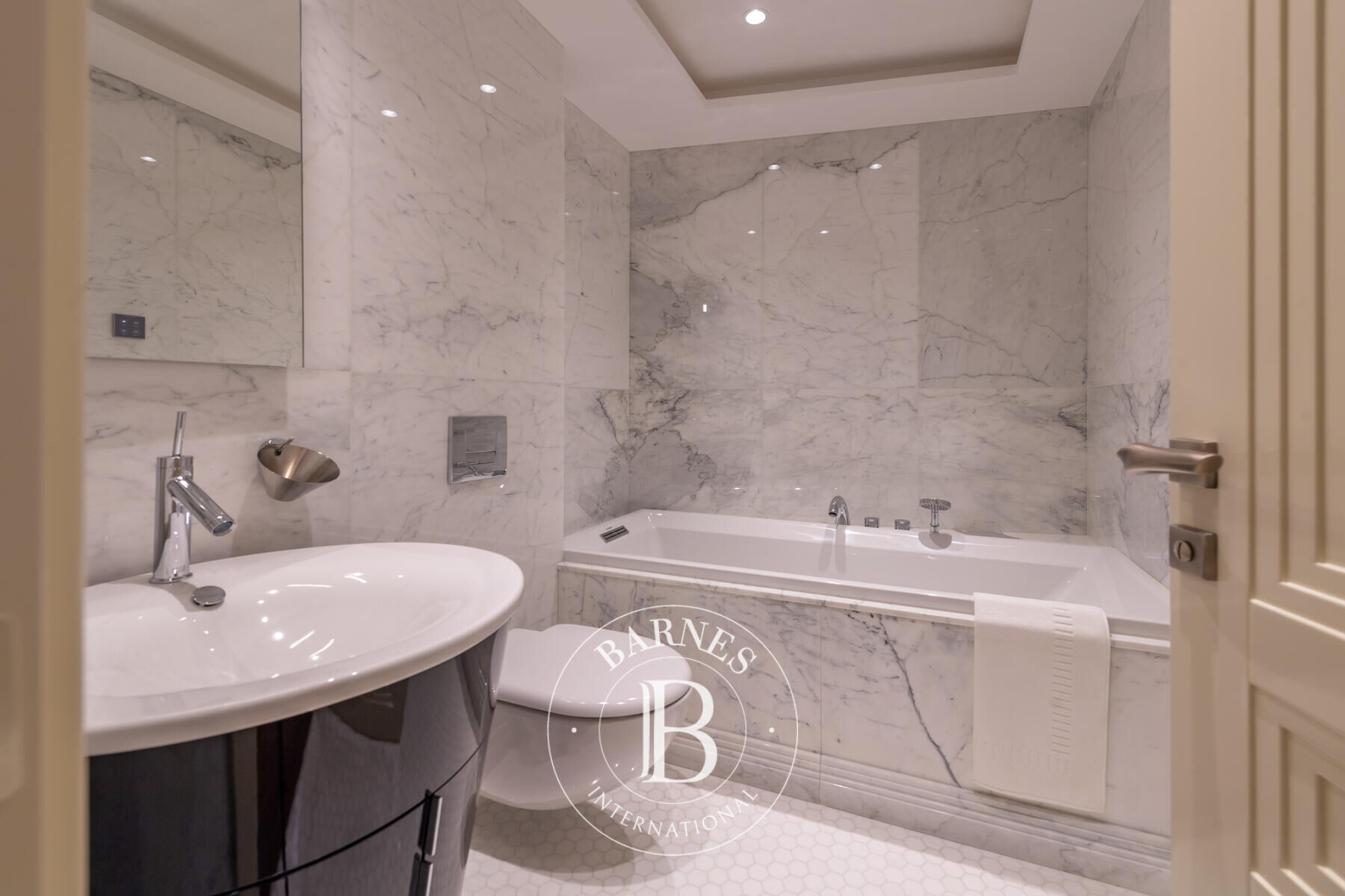 Daire Monaco - picture 12