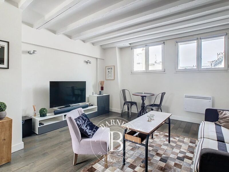 For Rent Apartment | Paris 3ème - picture 2