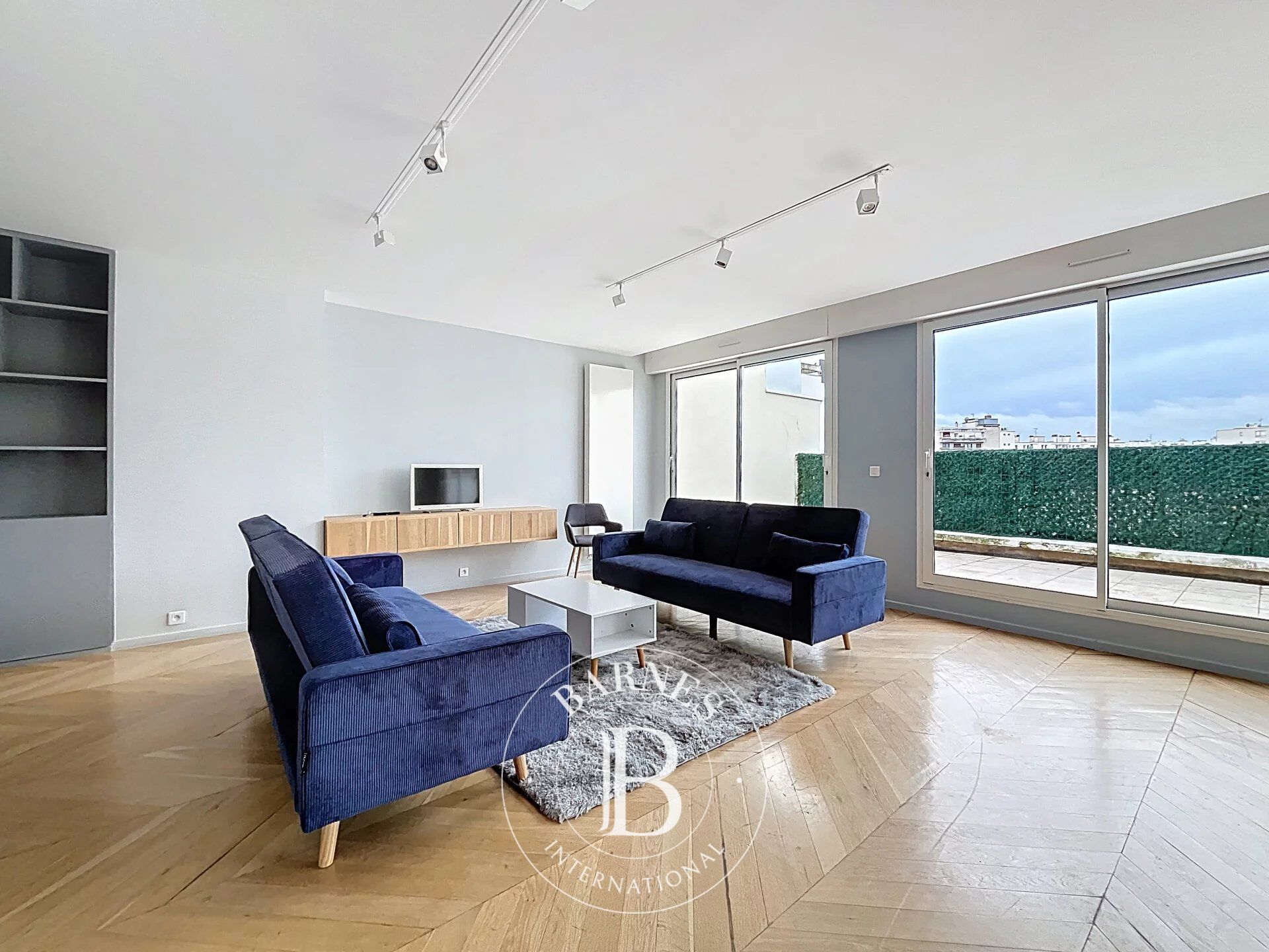 Le service location de la Maison BARNES vous propose ce bien : - picture 1