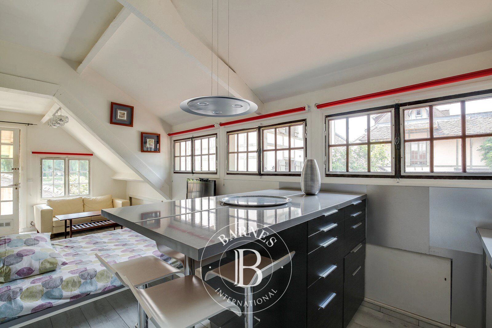 Le service location de la Maison BARNES vous propose ce bien : - picture 1