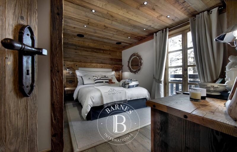 For Rent, Chalet Courchevel - picture 3