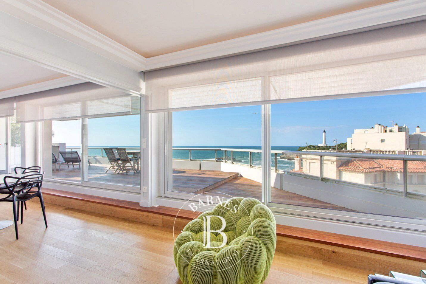 MIRAMAR - Appartement avec terrasse en front de mer - Biarritz - picture 2