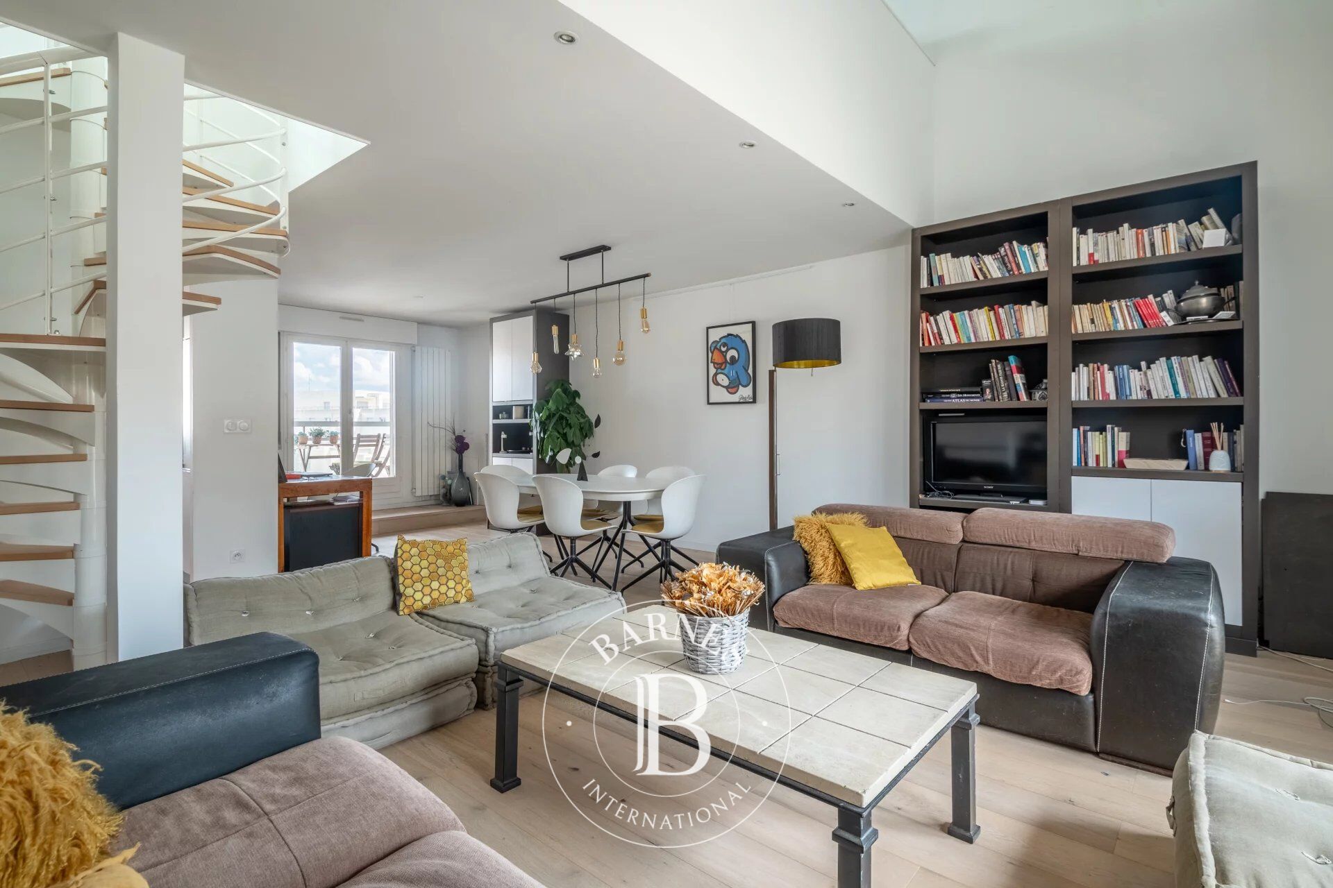 LYON 3 - Proche Part-Dieu - Appartement de 146m² - Duplex - Dernier étage - 4 chambres - Balcons - picture 1