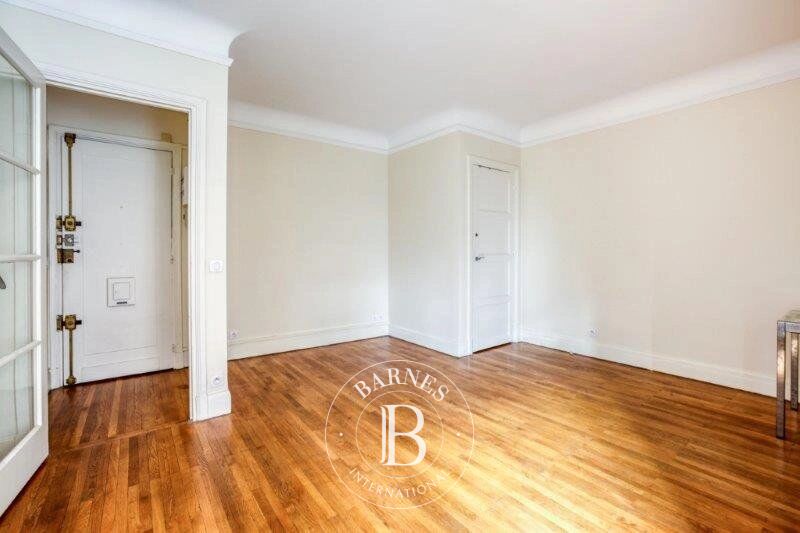 The BARNES rental department is presenting this property: - picture 1