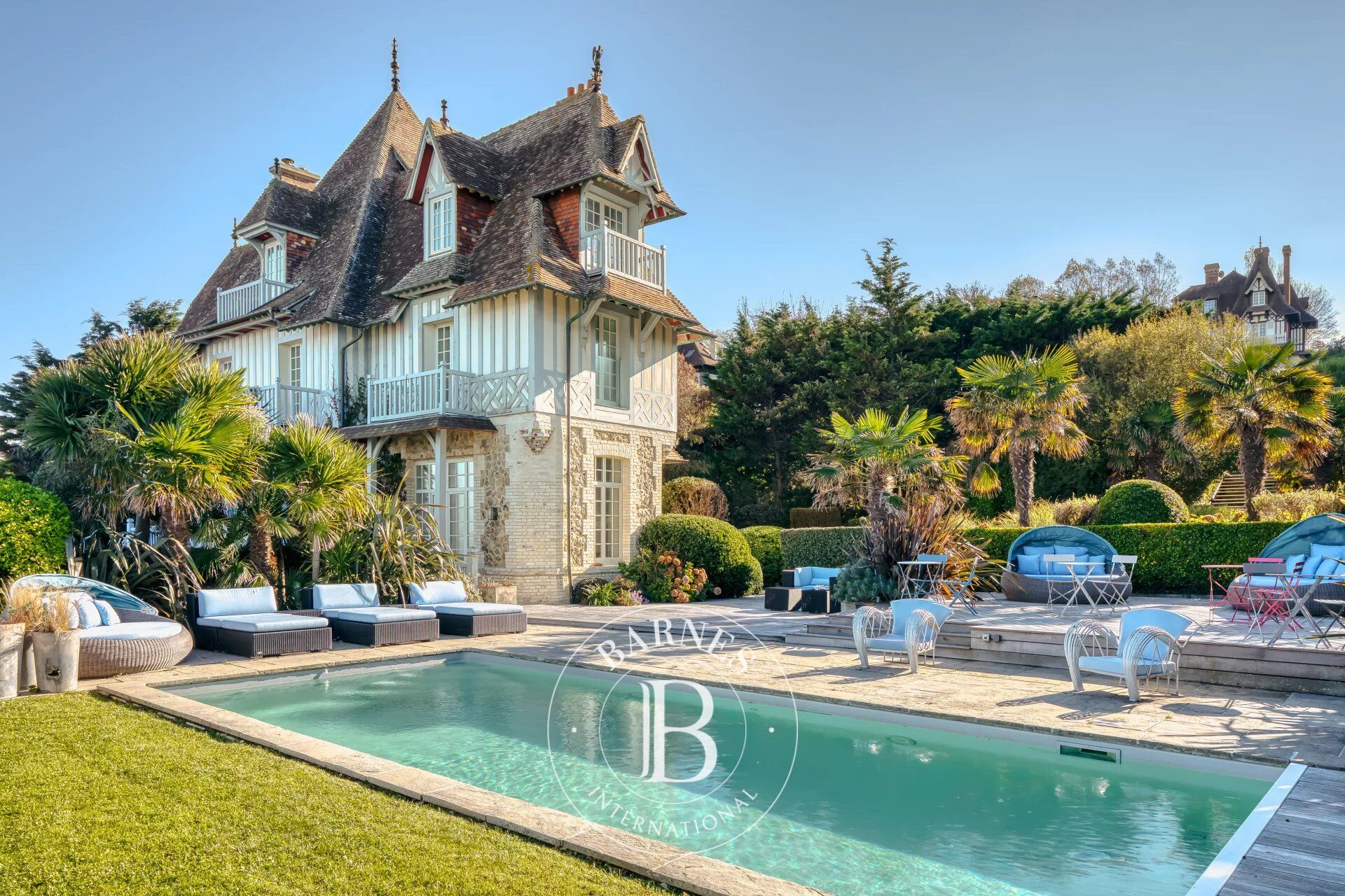 Proche Deauville - Propriété d'exception - 7 chambres - Piscine - accès direct plage - picture 1