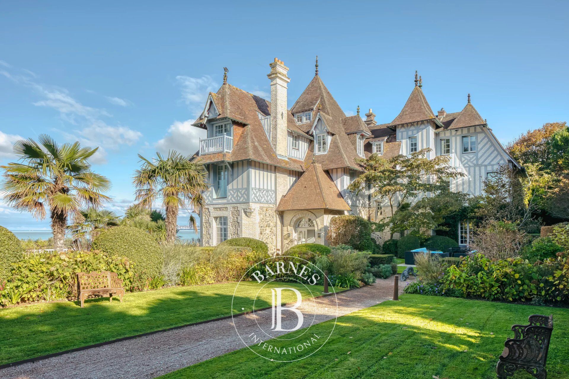 Proche Deauville - Propriété d'exception - 7 chambres - Piscine - accès direct plage - picture 3