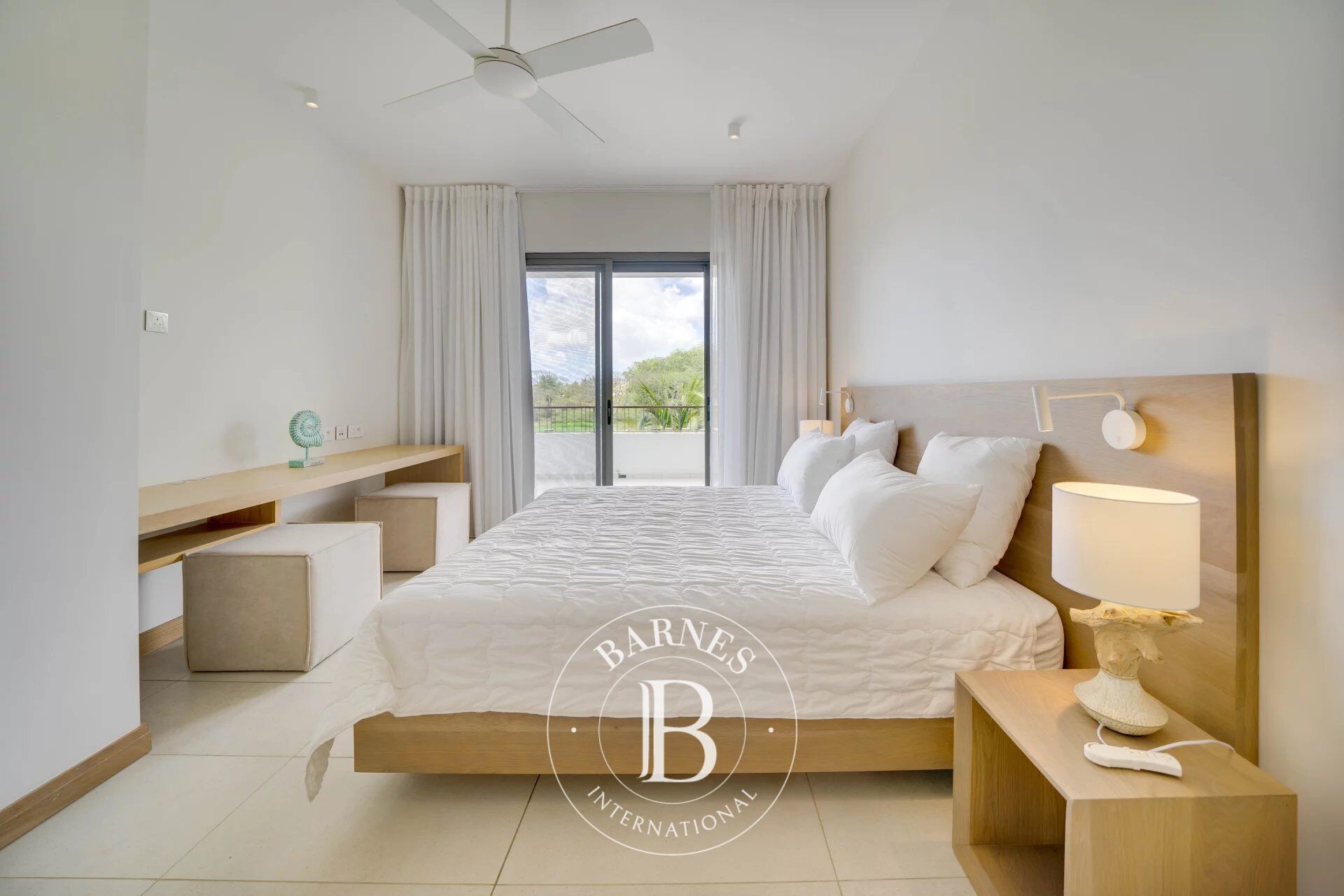 Penthouse Grand Baie - picture 4