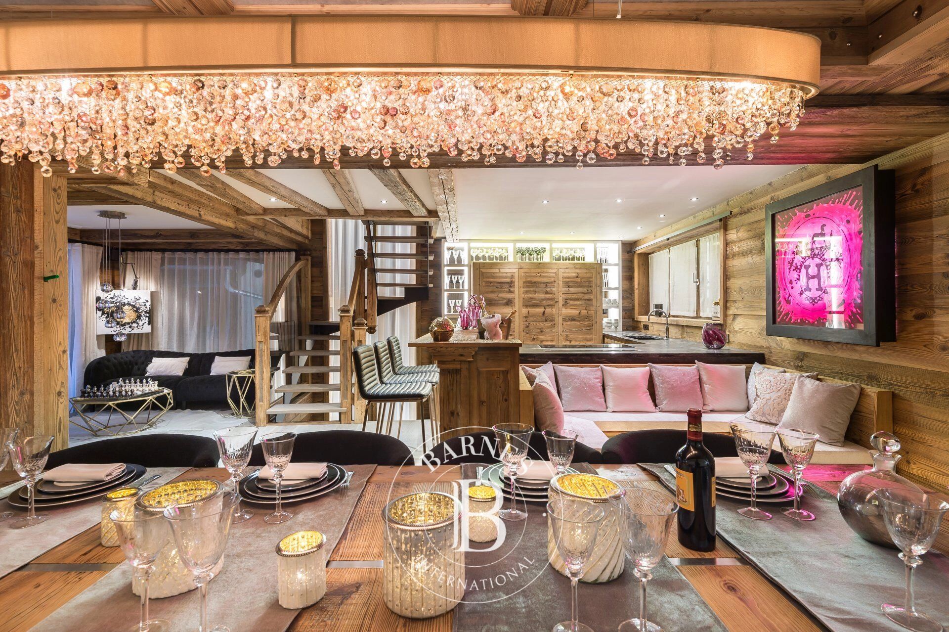 WHITE CHALET - picture 3