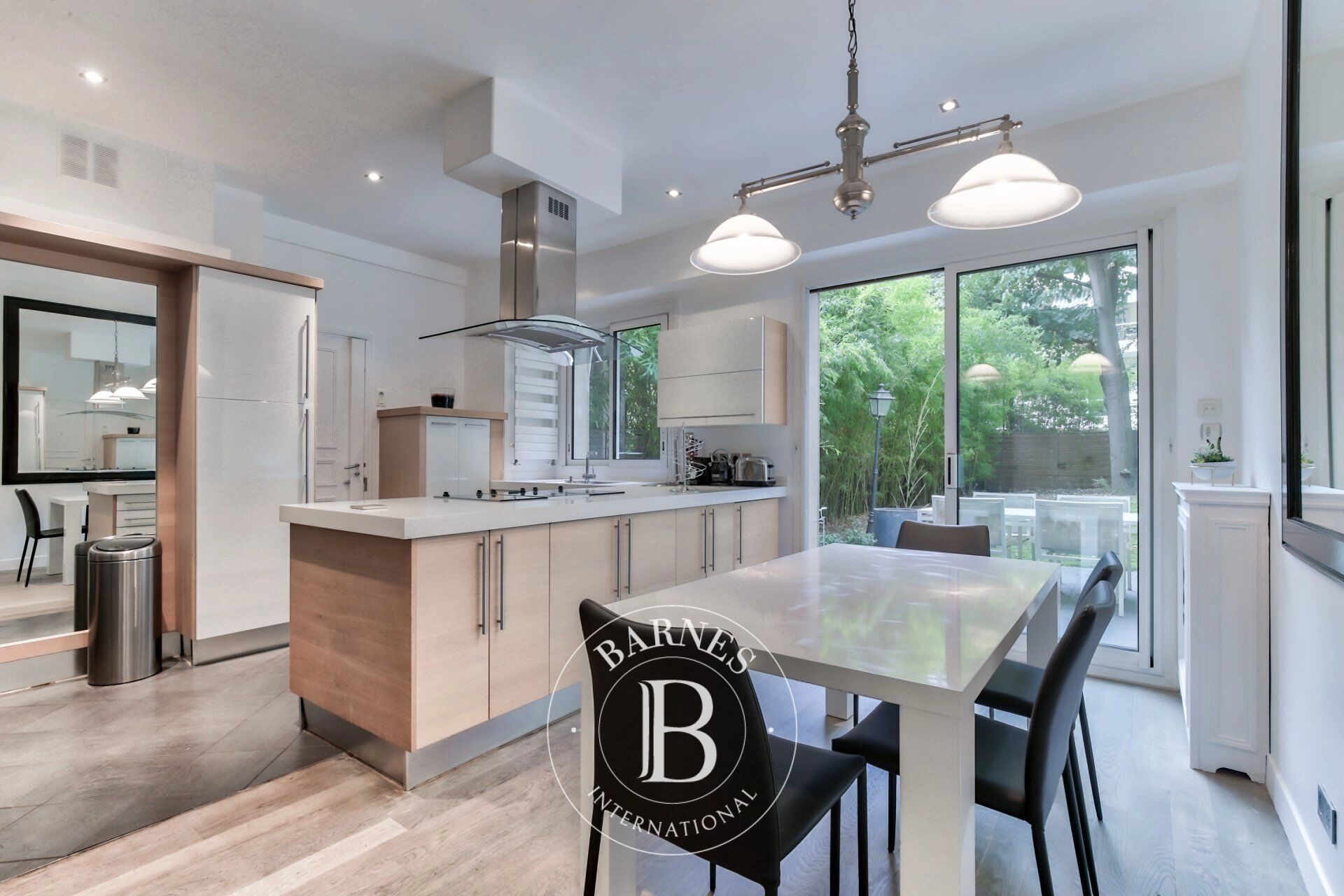 For Rent, Apartment Neuilly-sur-Seine - picture 5