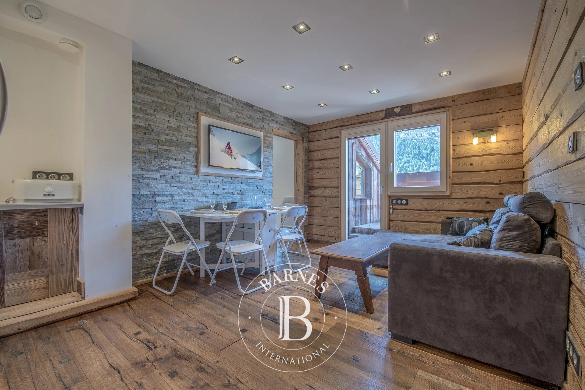 En plein cœur de la station - picture 1