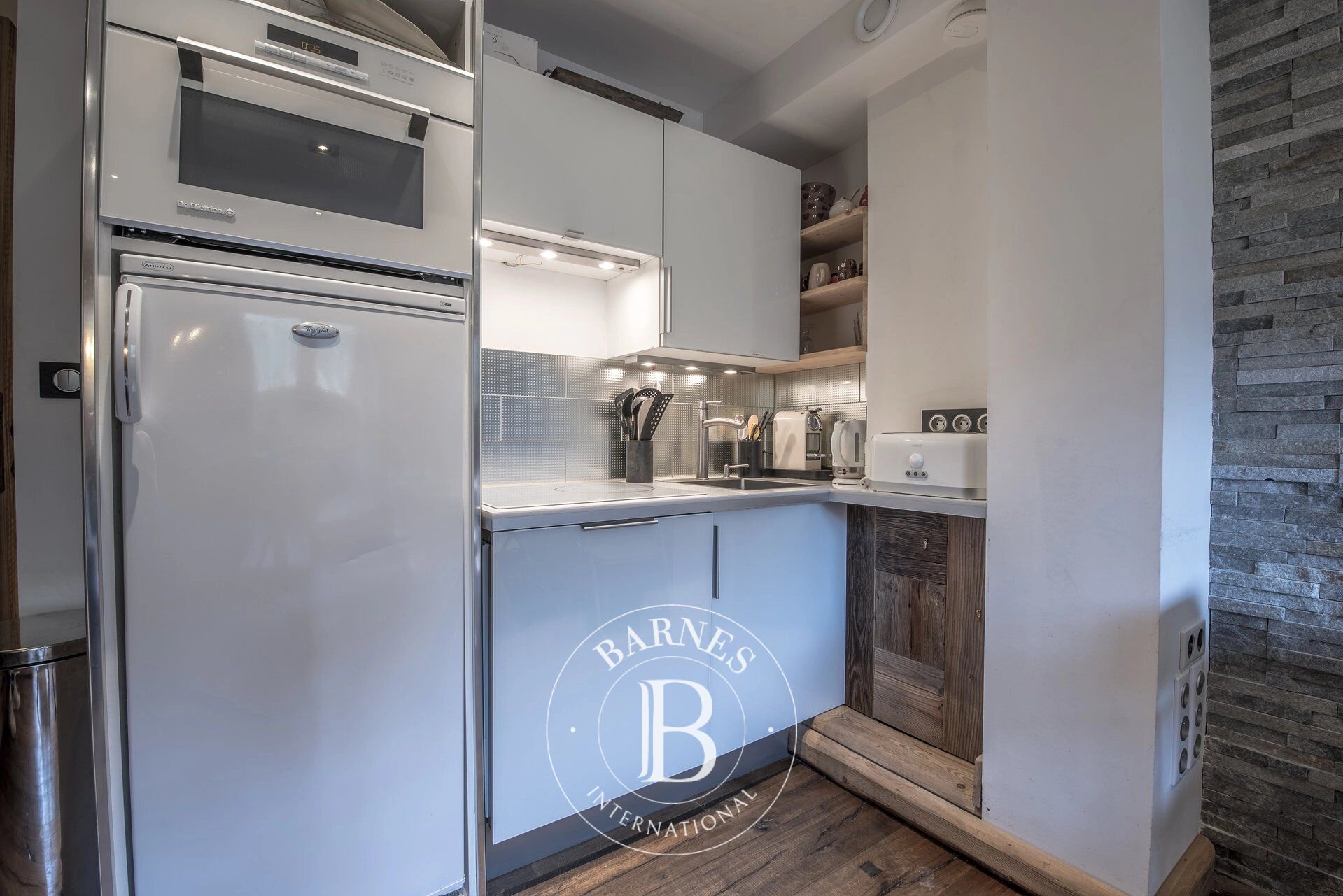 En plein cœur de la station - picture 3