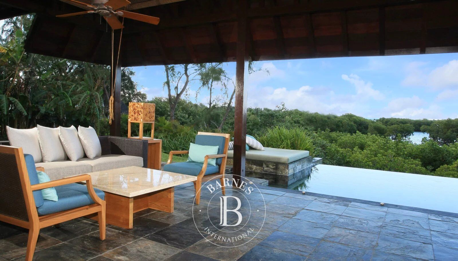 Villa Beau Champ - picture 1