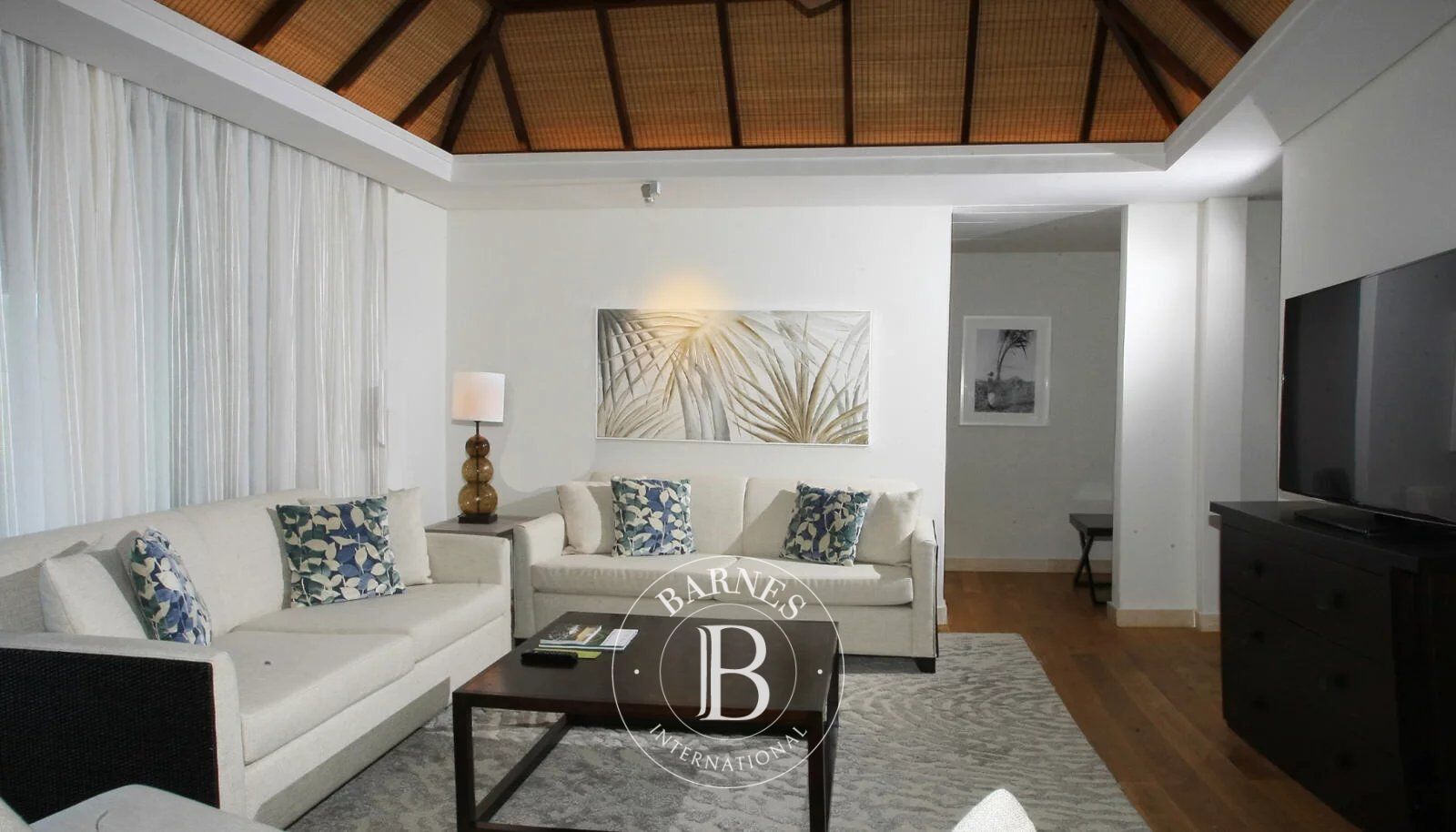 Villa Beau Champ - picture 2