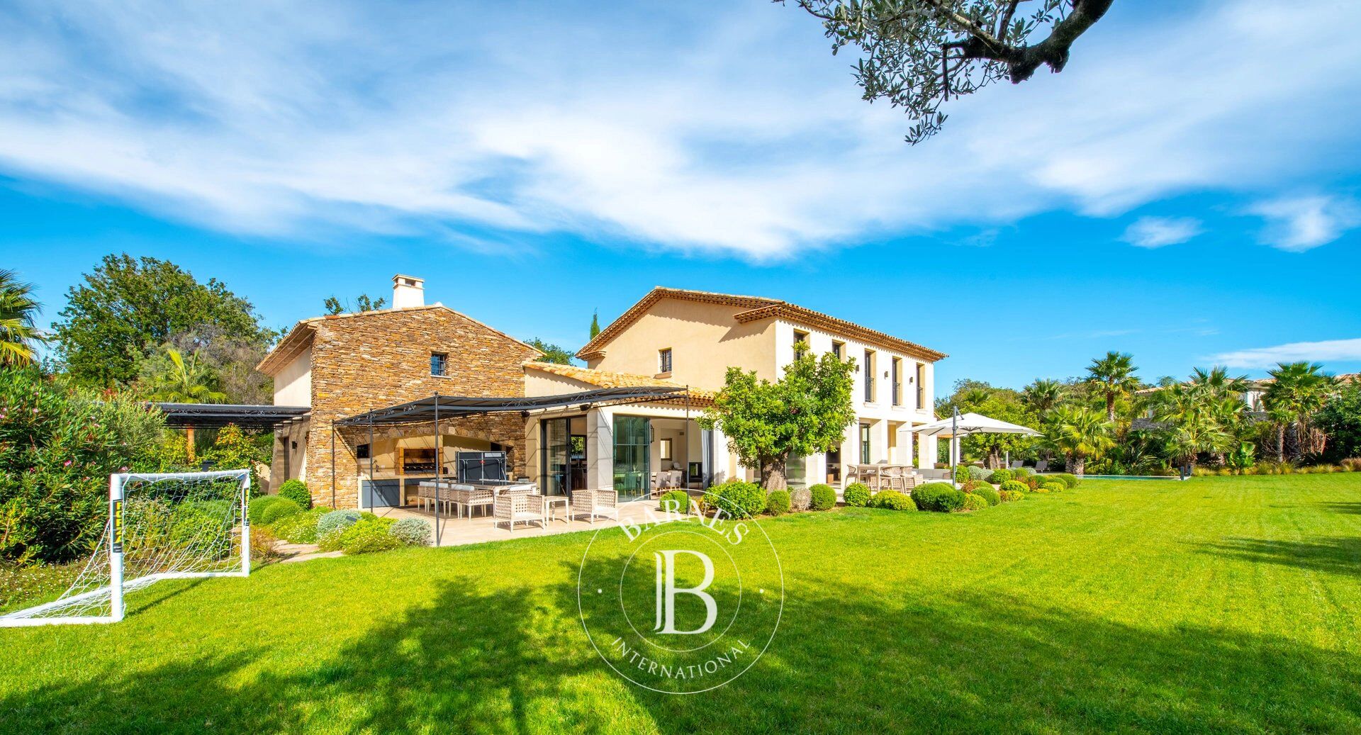 Villa Saint-Tropez - picture 2