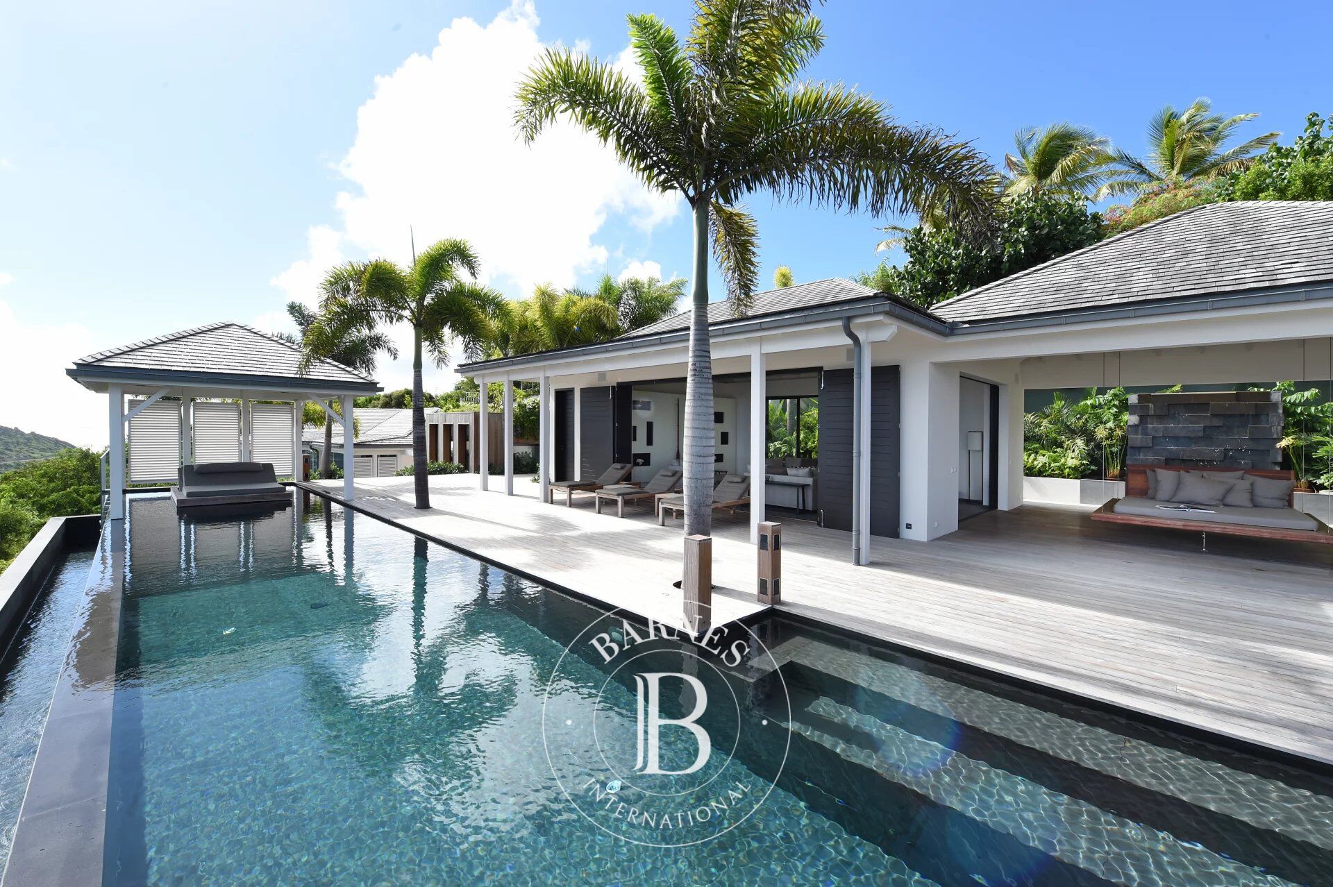 5 bedroom villa in Devé. - picture 3