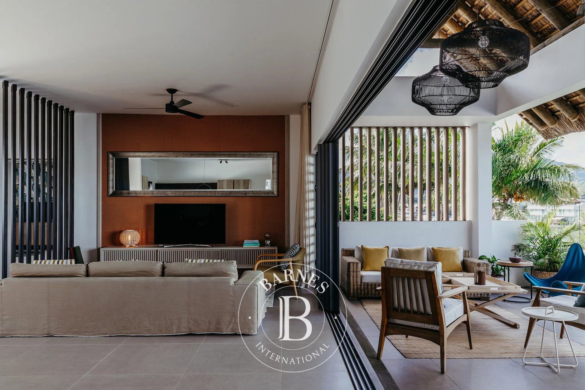 Penthouse Rivière Noire - picture 4