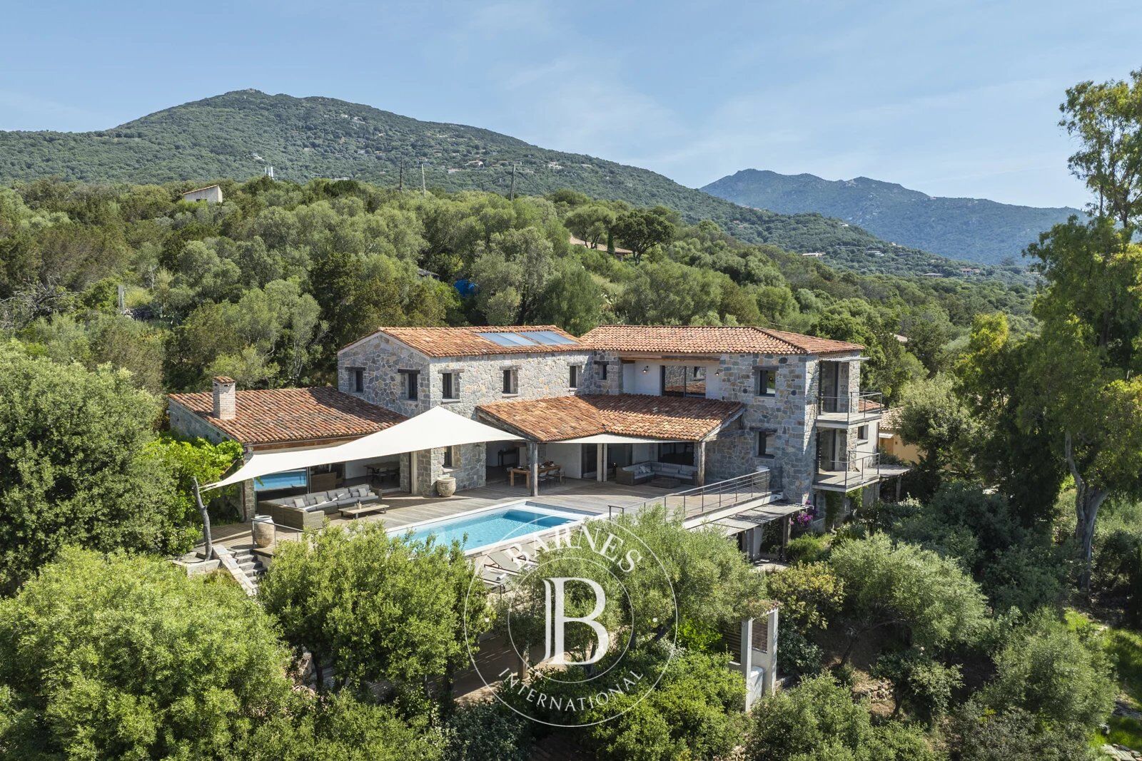 Propriano, Olmeto, pied dans l'eau, 6 chambres, piscine - picture 3