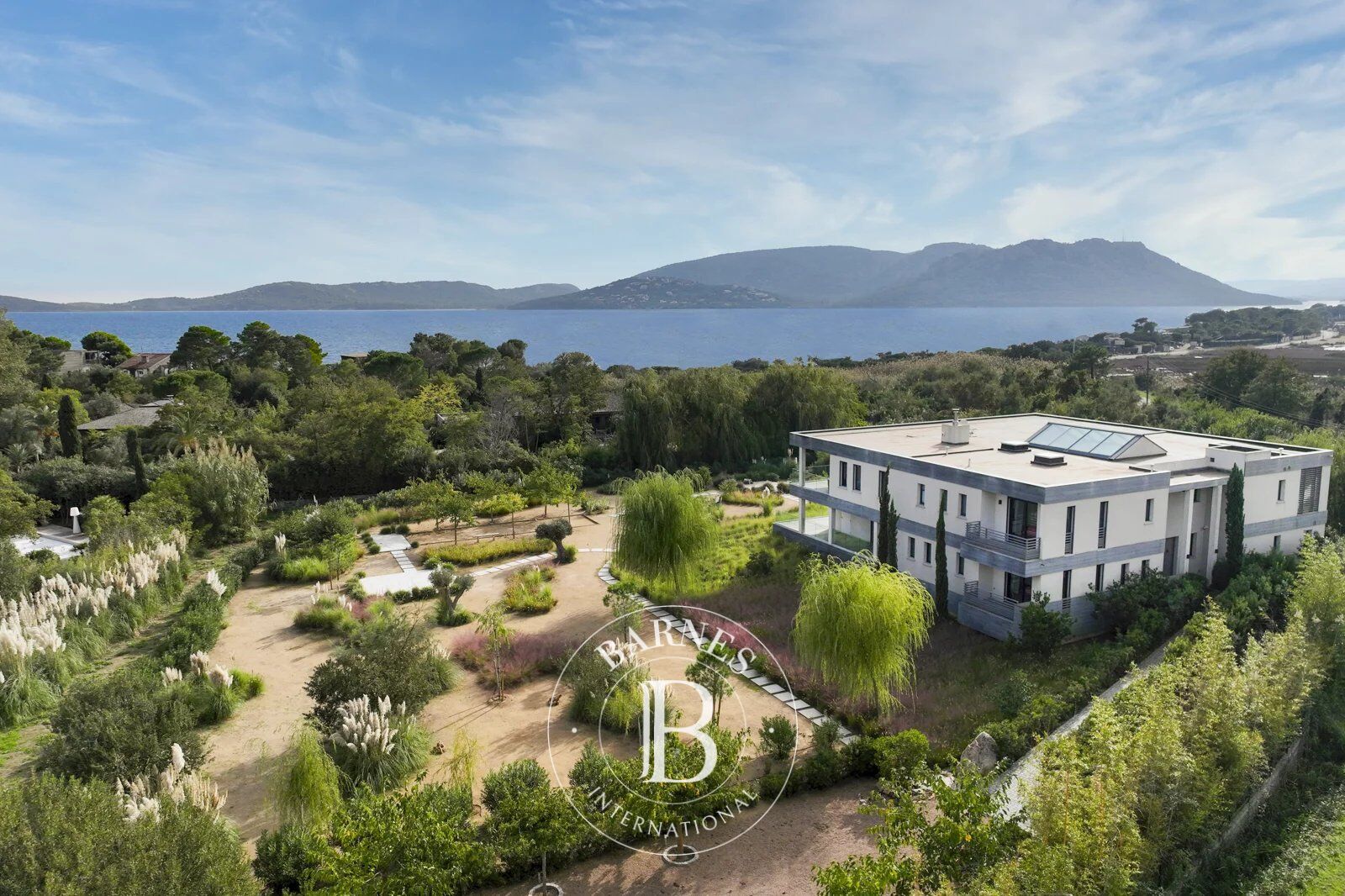 Porto Vecchio, Cala Rossa, Villa A Figliola, 7 bedrooms, Pool, close to the beach - picture 2