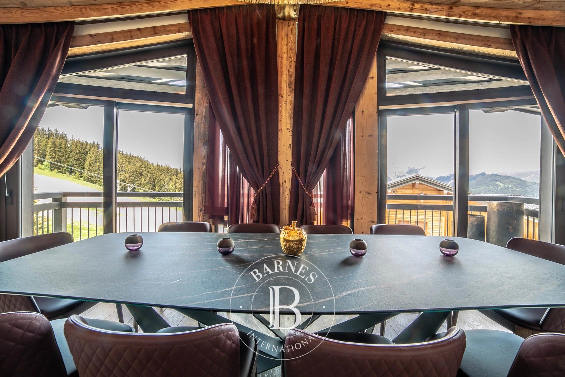 Chalet Courchevel - picture 3