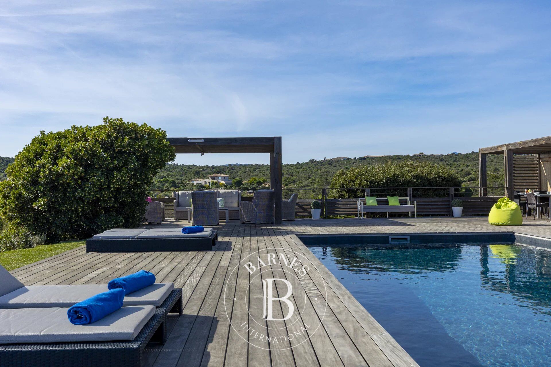 Porto vecchio, Palombaggia, villa 5 chambres, vue mer, piscine et proche plage - picture 3