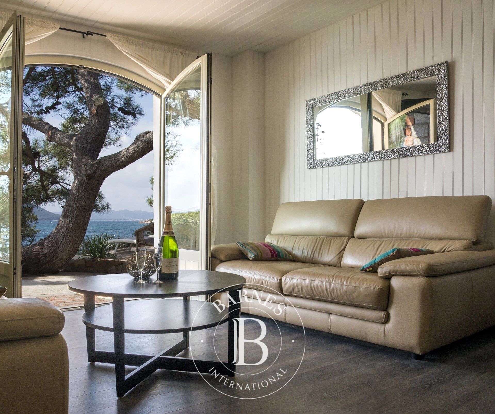 Porto-Vecchio, Cala Rossa, Domaine privé, pied dans l'eau, 2 chambres, vue mer - picture 3