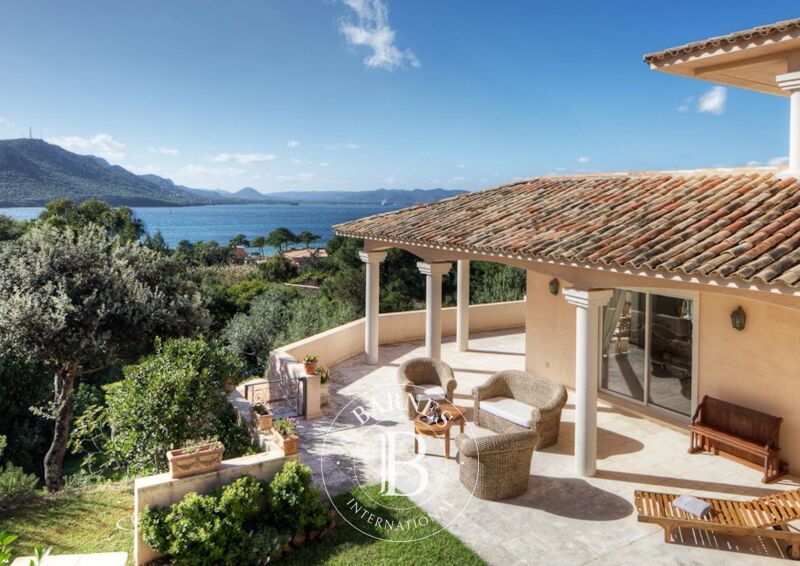 Porto Vecchio, Cala Rossa, Villa 6 bedrooms, swimming pool, sea view