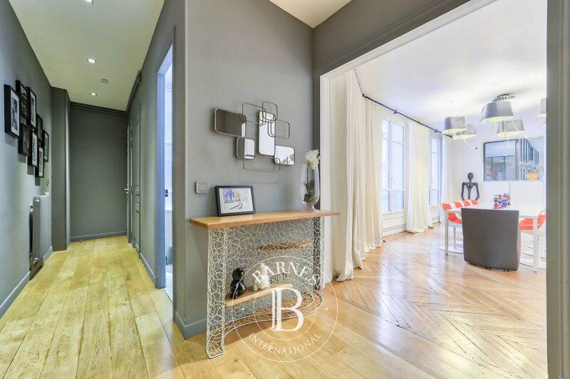 À louer, Appartement Paris 8ème - picture 3