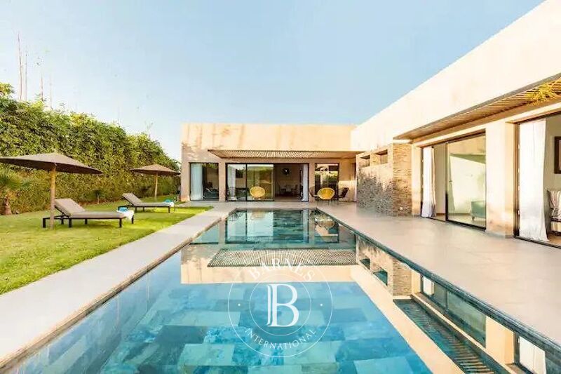 Villa Moderne de plain-pied de 5 chambres