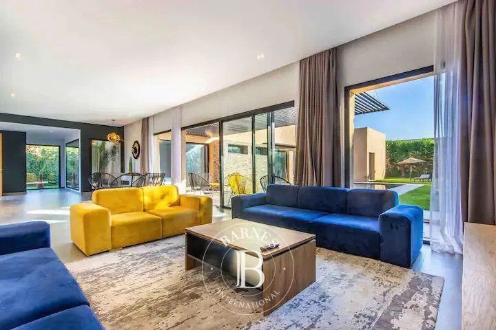 Villa Moderne de plain-pied de 5 chambres - picture 2