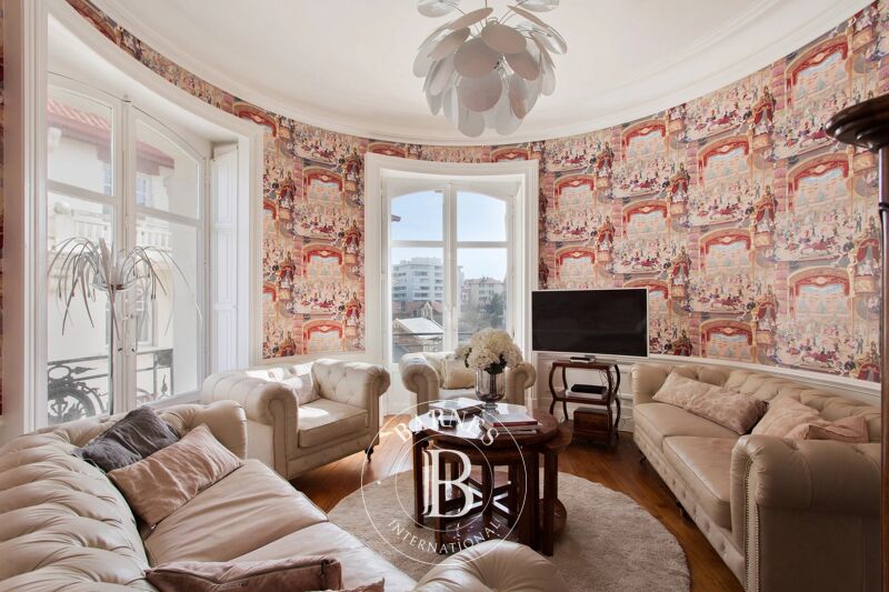 For Rent, Apartment Biarritz - picture 1