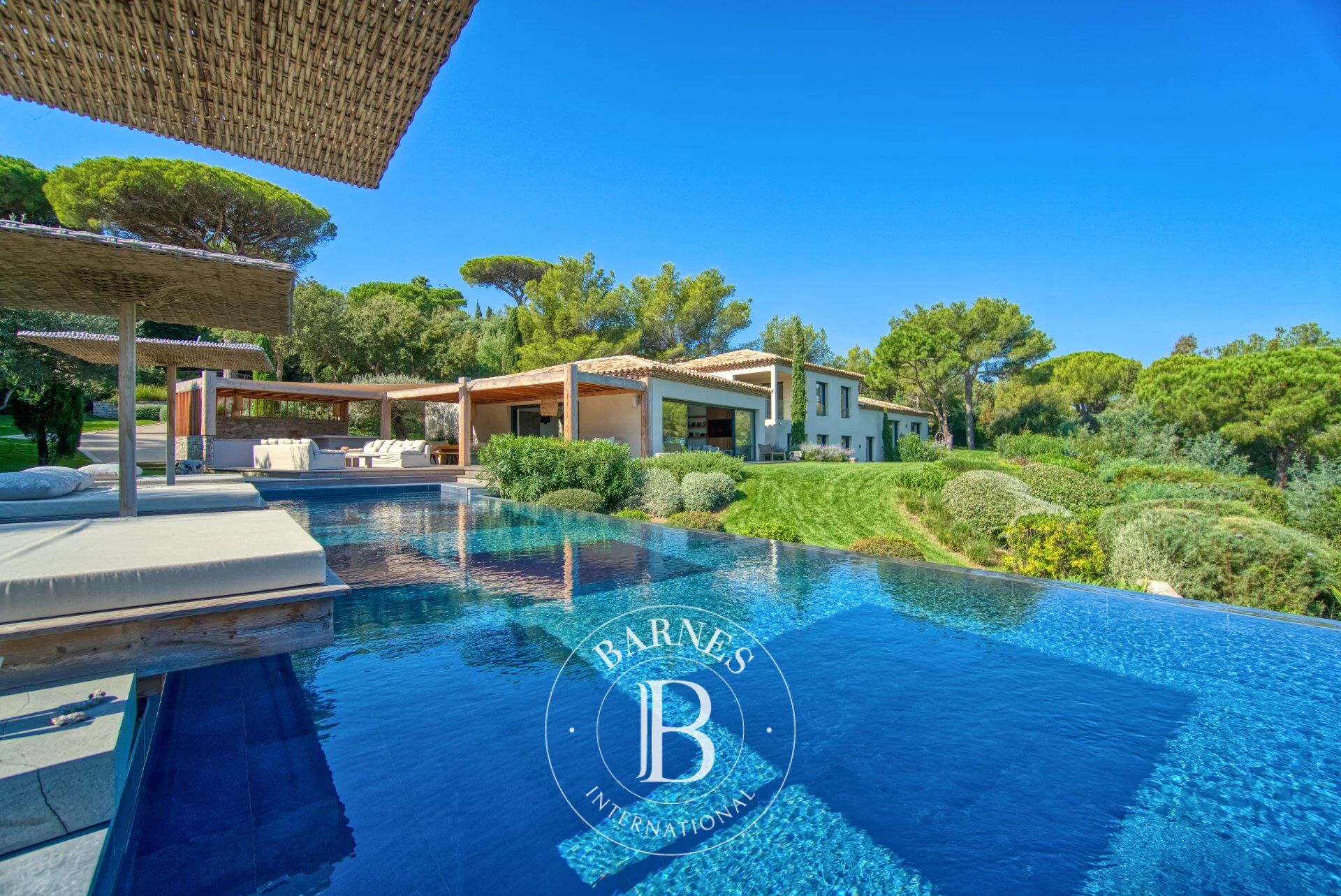 SAINT-TROPEZ - LES PARCS AERA - 7 BEDROOMS + 2 FOR STAFF -  POOL - picture 1