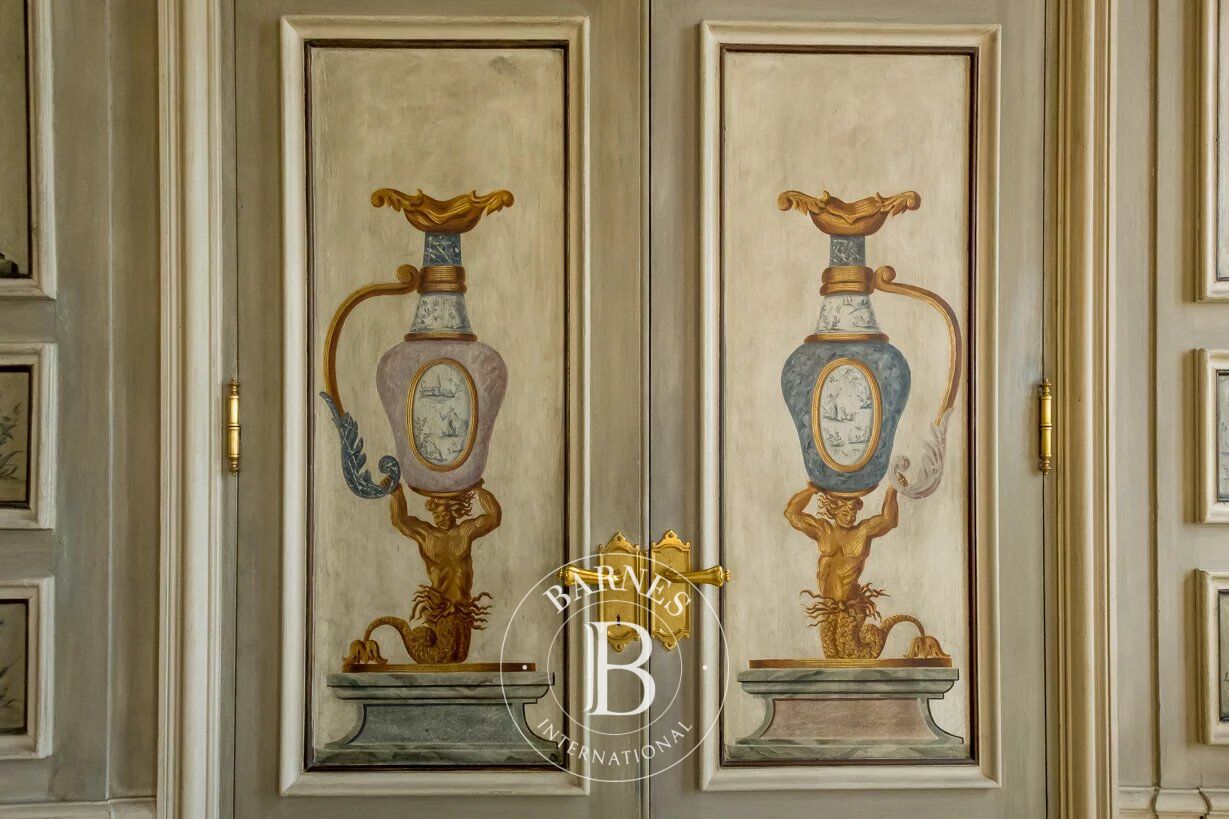 Appartement for sale Luxembourg Kirchberg 300m² 3 090 000€