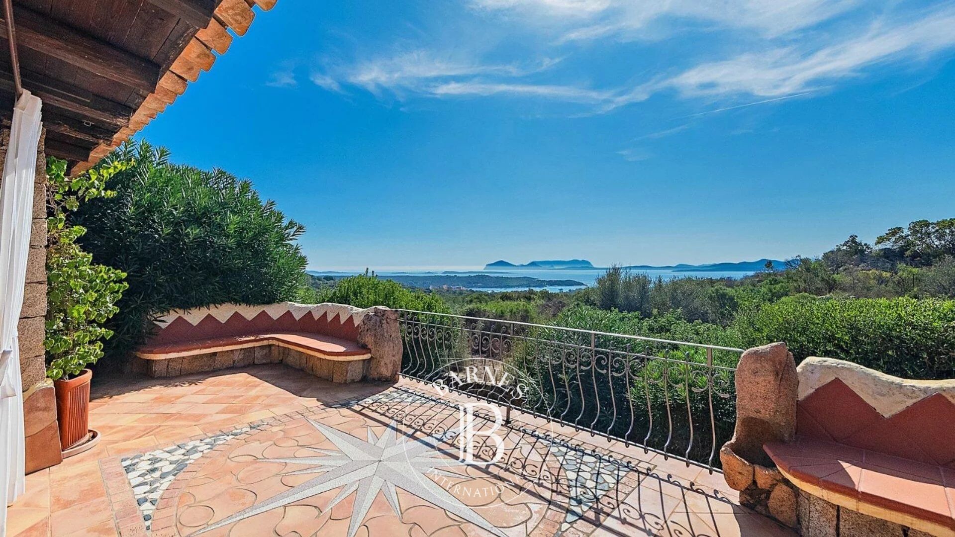 Villa Porto Cervo - picture 1