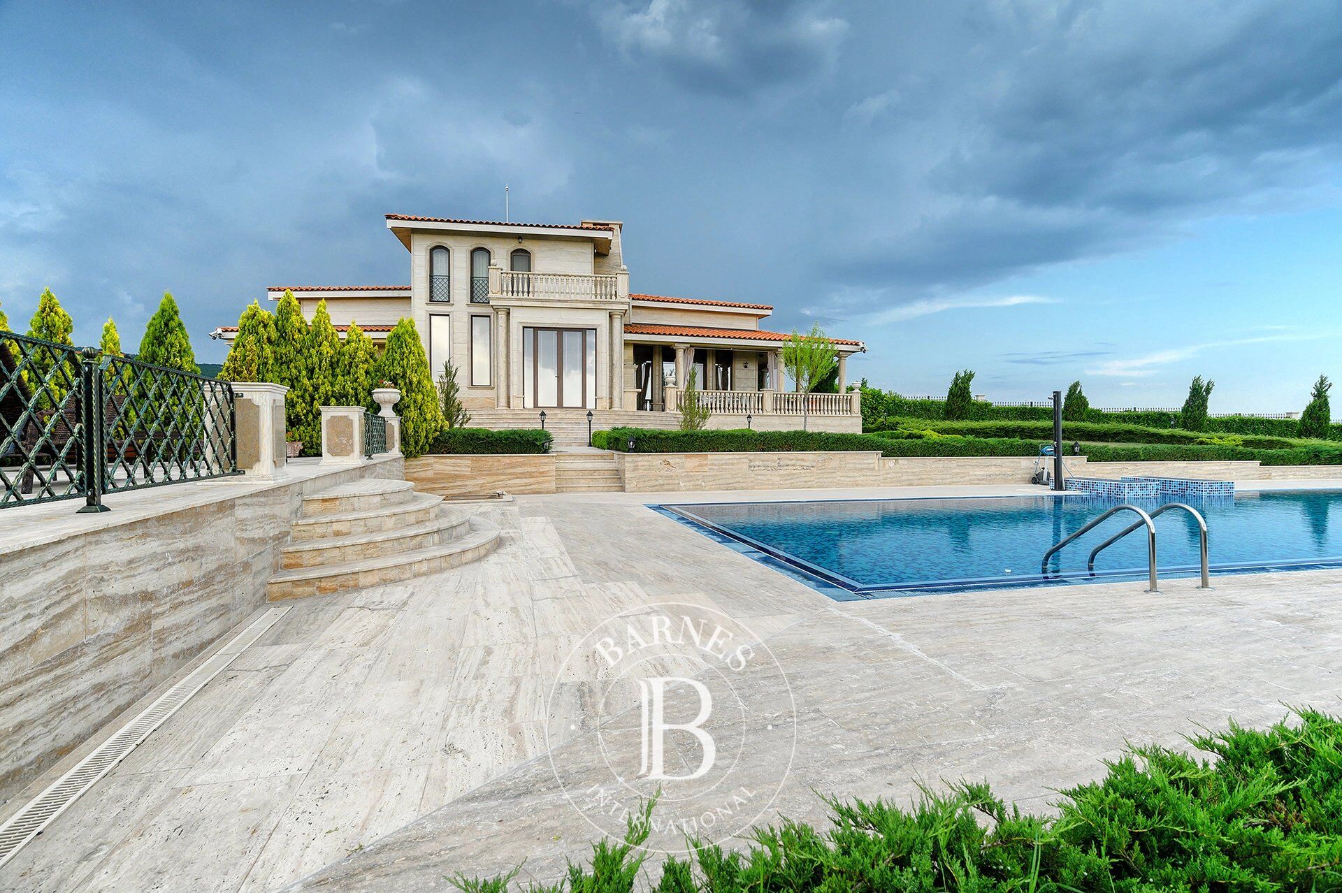 Maison Burgas - picture 3