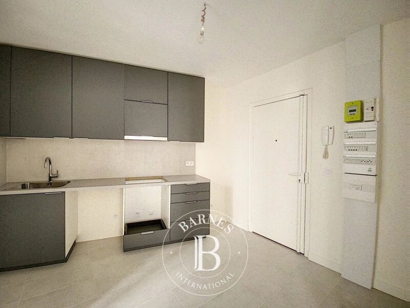 À louer, Appartement Paris 6ème - picture 3