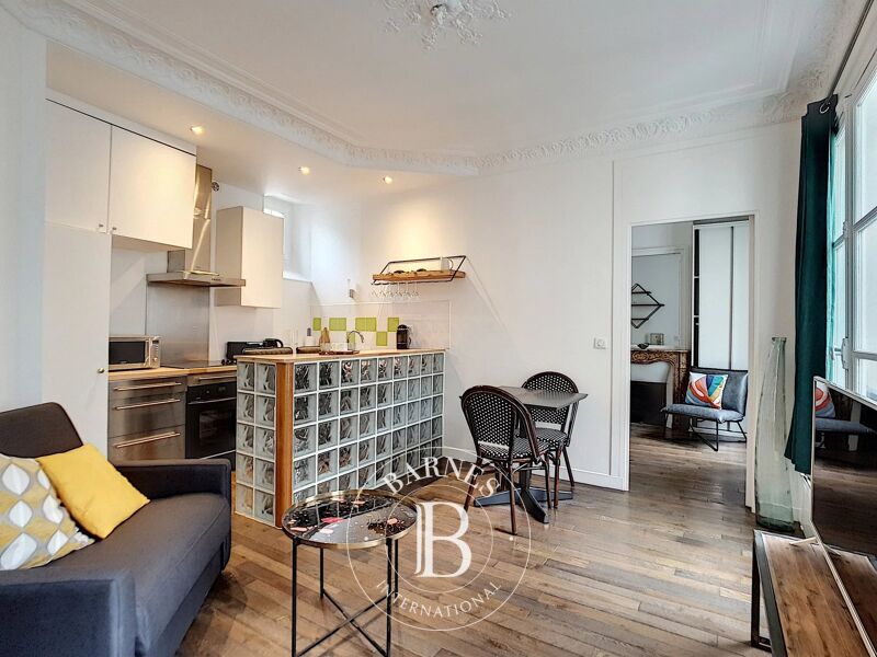 Rented, Apartment Paris 8ème - picture 3