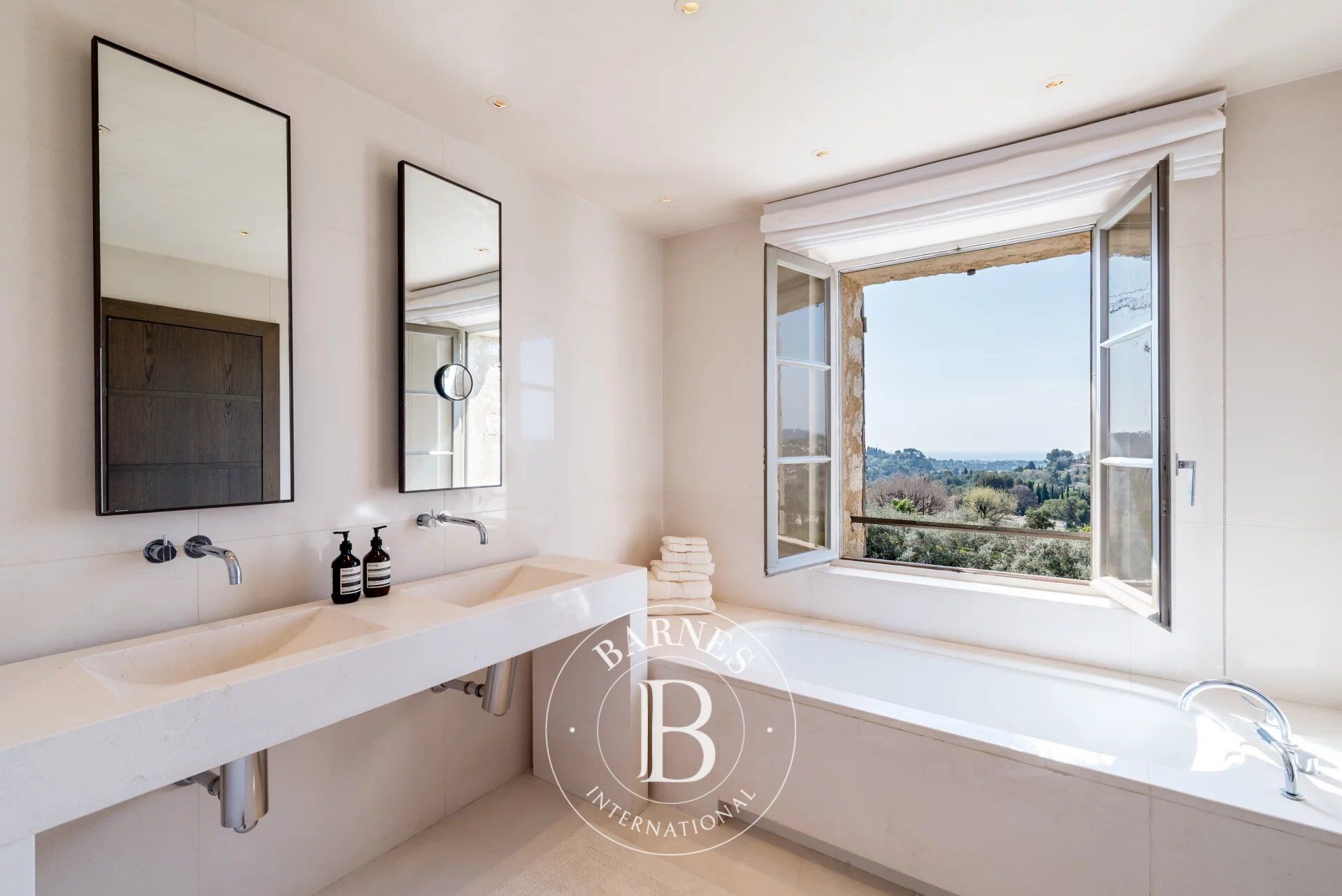 Villa Mougins - picture 17