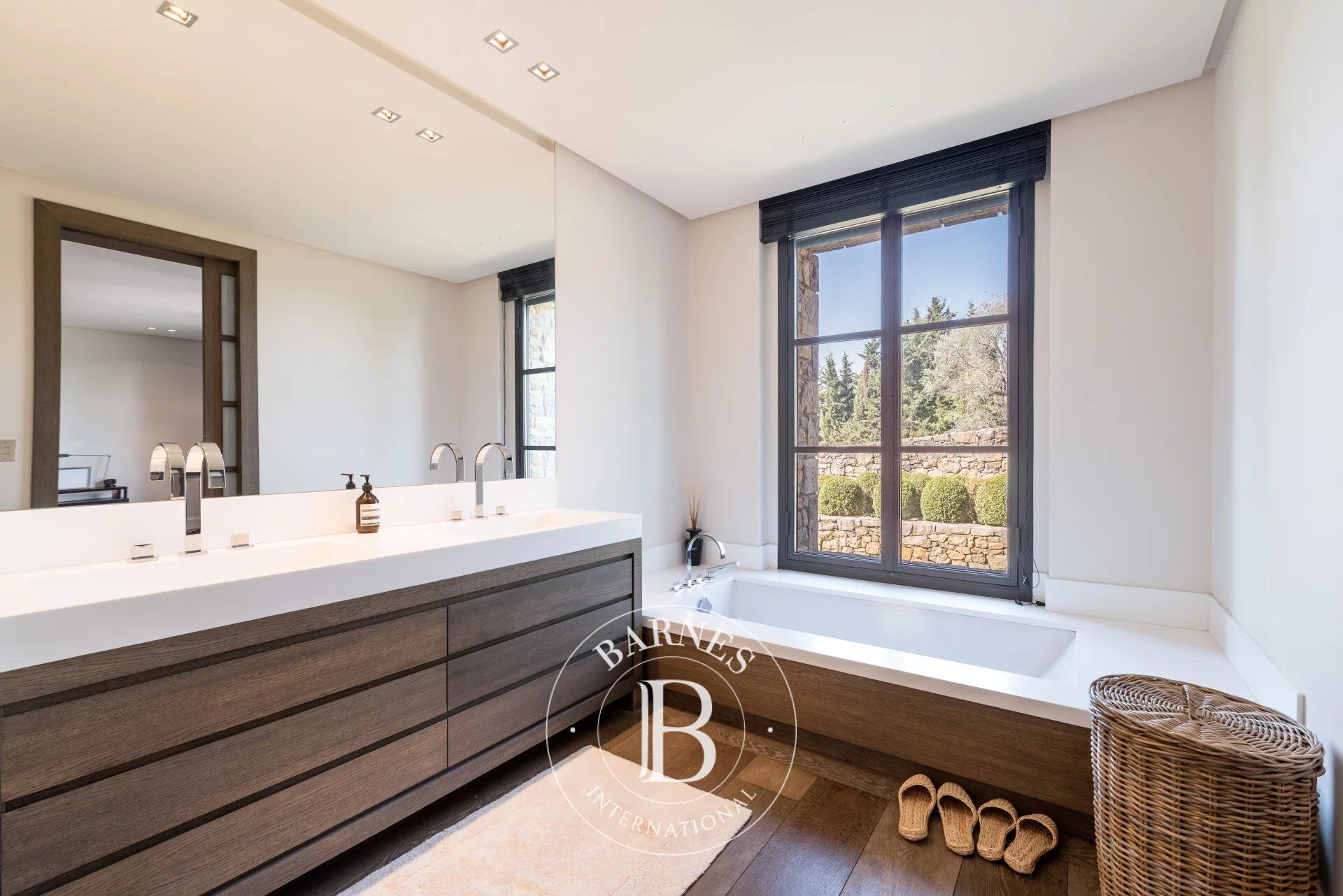 Villa Mougins - picture 23